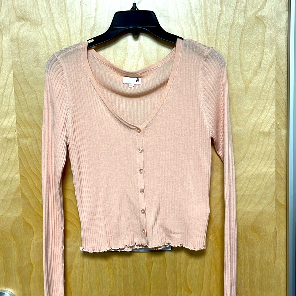 Light pink So cropped long sleeve